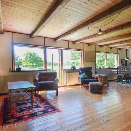 Schönes Haus Mit 3 Schlafzimmern In Ferienhaus *