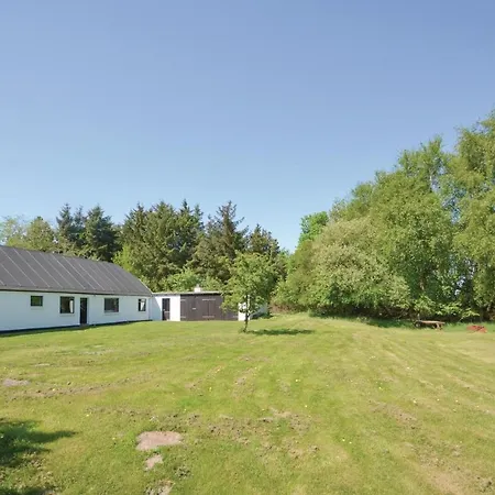Schönes Haus Mit 3 Schlafzimmern In