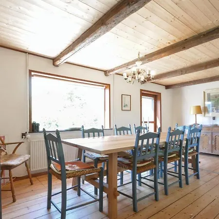Three-bedroom In Feriehus Frostrup