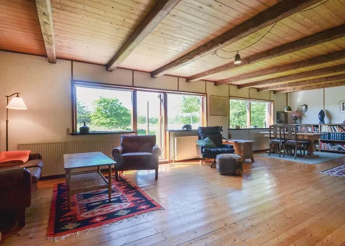 Three-bedroom In Сasa de vacaciones *