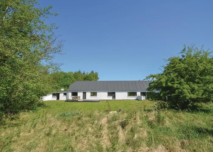 Three-bedroom In * Frostrup